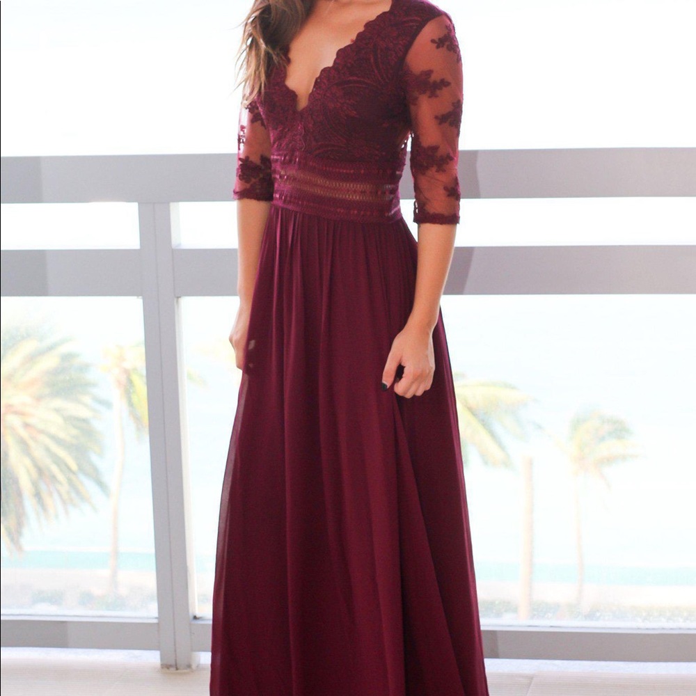Wine V-Neck Maxi Dress w Mesh Embroidered Sleeves